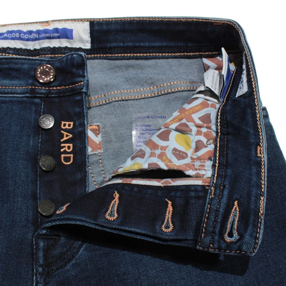 Jacob Cohen NWT Five Pocket Denim Jeans Size 32 US Bard in Blue Cotton Blend